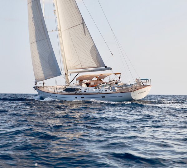 MIDNIGHT Yacht Charter Details, Oyster Marine | CHARTERWORLD Luxury ...